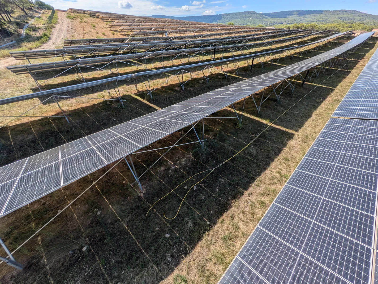 Parc solaire nettoye