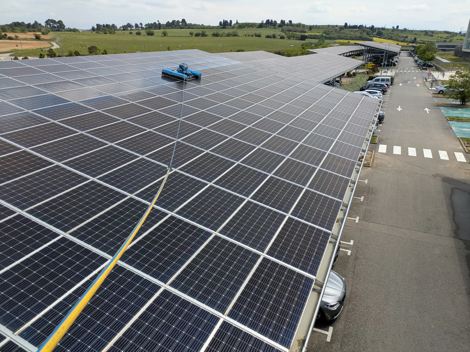 Robot nettoyage en action